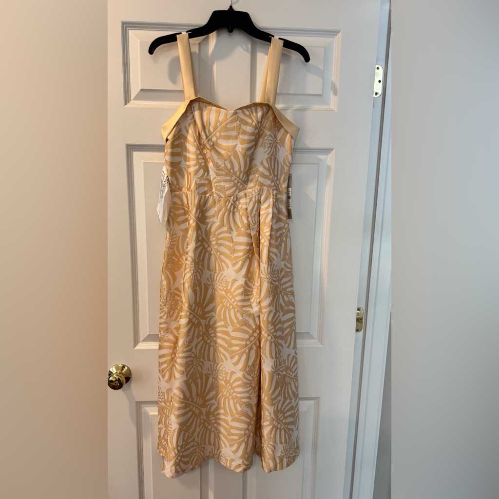 New With Tags, Kay Unger Dress With Gold Leaf Design